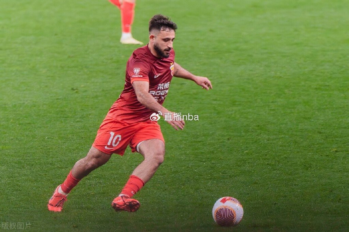 NBA常规赛倒计时，阿贾克斯今夜临场应变，细节引发关注，更衣室稳定，临场指挥获称赞的简单介绍